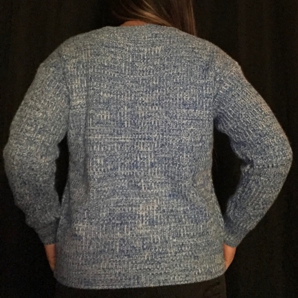 blue and white cherry aka thick and cozy sweater - Picture 4 of 4